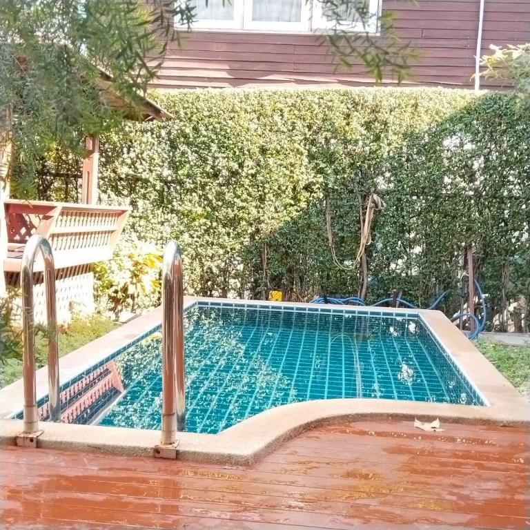 Aran hostel&Cafe Ngamwongwan-บ้านพูลวิลล่างามวงศ์วาน